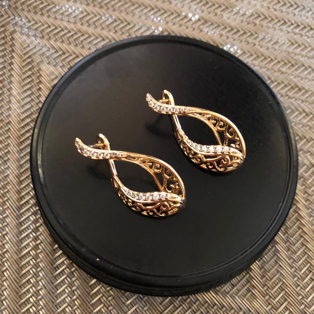 Twist Netted Gold Earrings