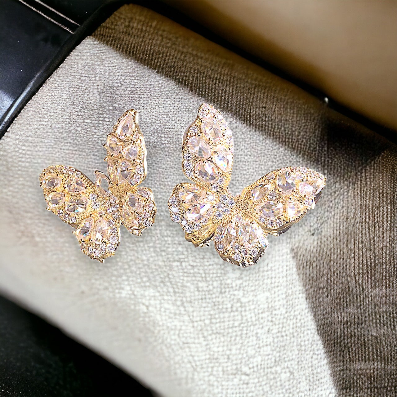 Free Birds Spirited - Gold Butterfly