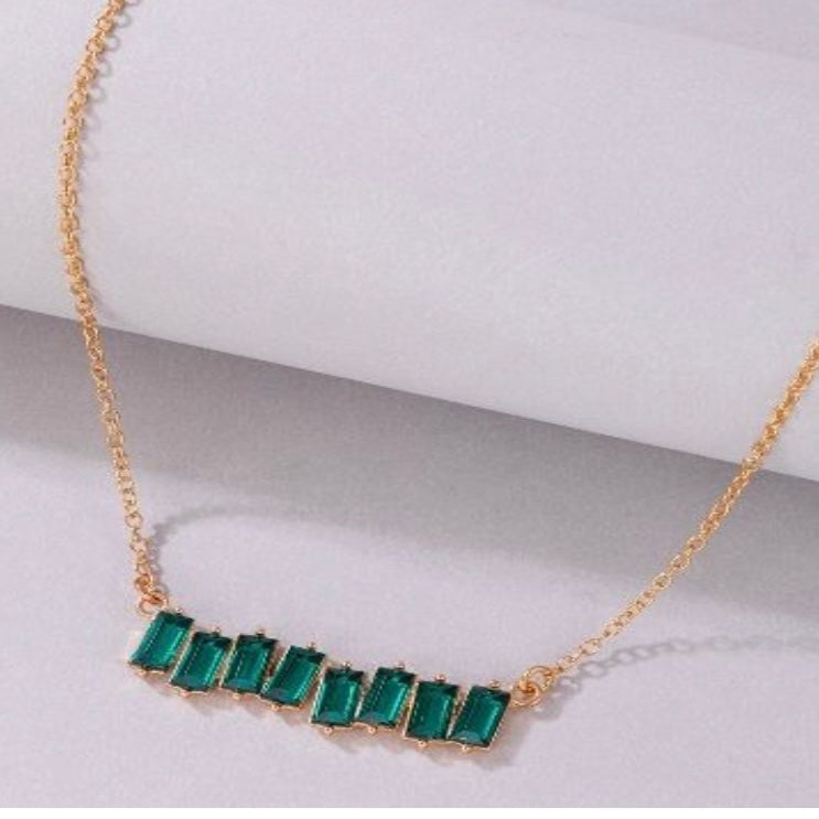 Tocona Elegant Rhinestone Pendant