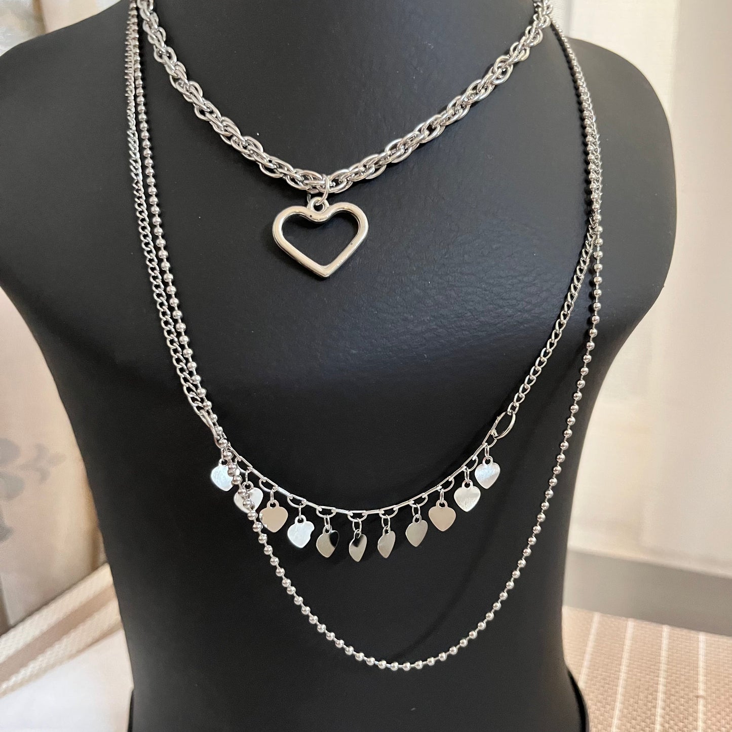 Hearty Tri layered Dangler