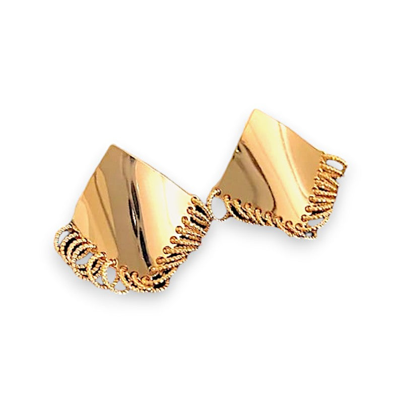 Glimmering Gold Vines