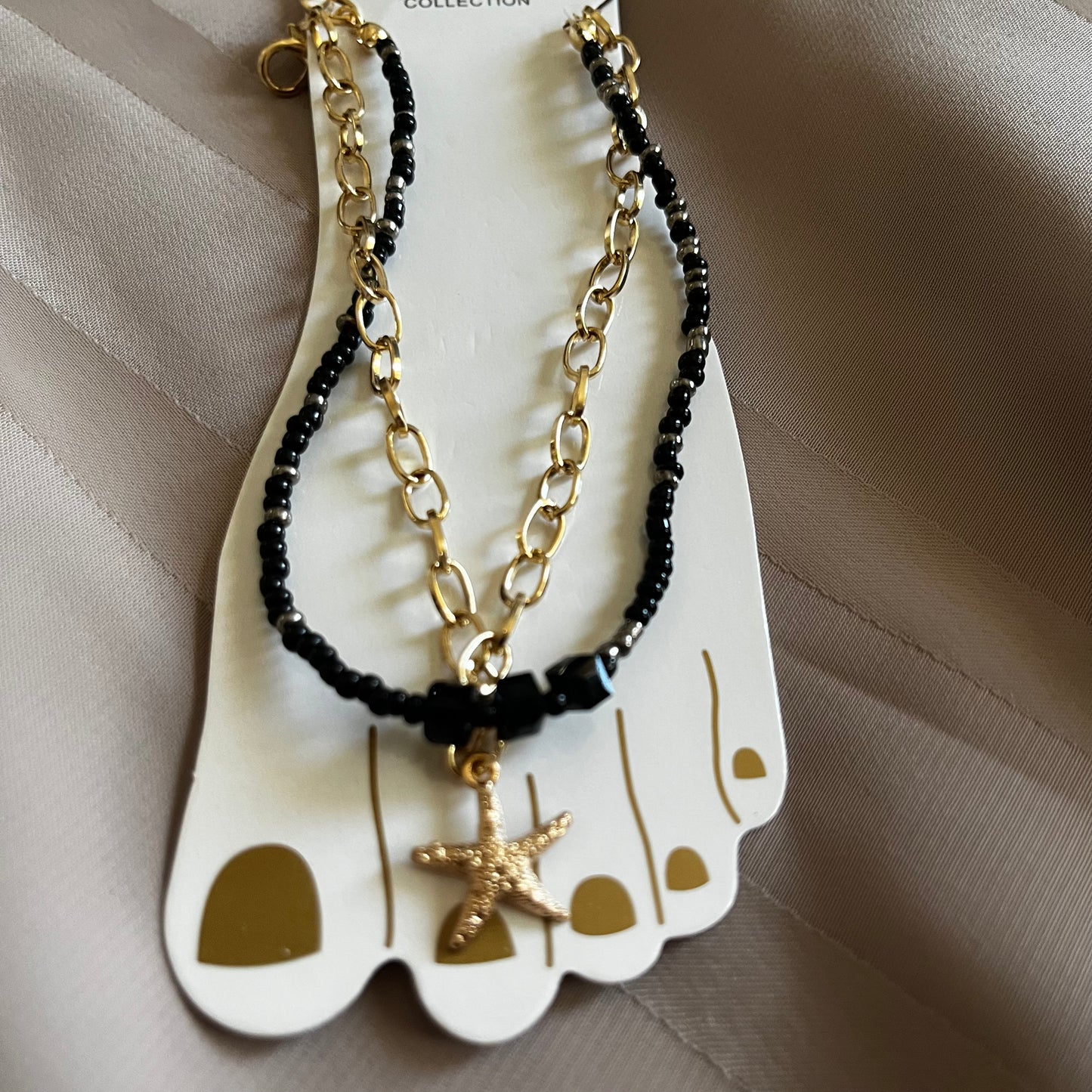 Black Beachy Feet Charm Anklet